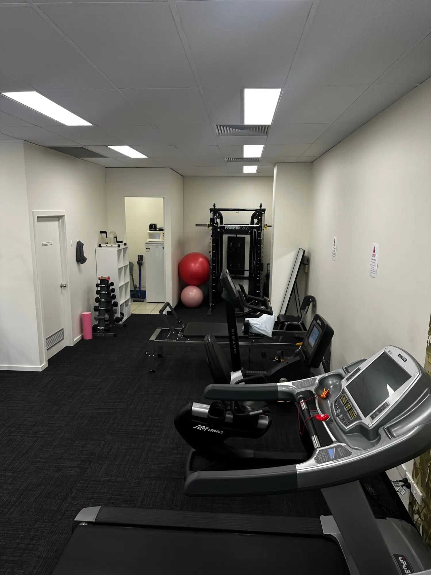 Pulmonary rehabilitation exercise room